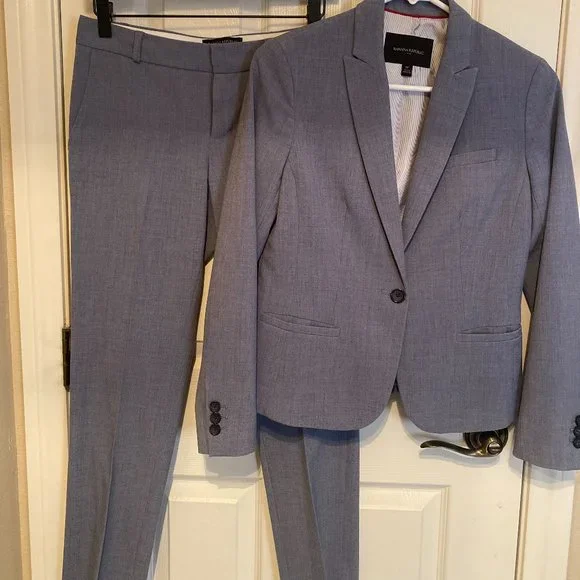 Banana Republic Pant Suit - Picture 1 of 3